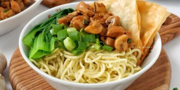 Asal-Usul Mie Ayam, Ada budaya China!