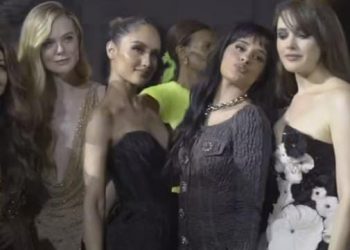 Pakai Kutek Merah Pengalaman Pertama Cinta Laura