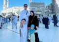Edisi Liburan Akhir Tahun, Tasya Kamila Umroh Bersama Keluarga Kecilnya.