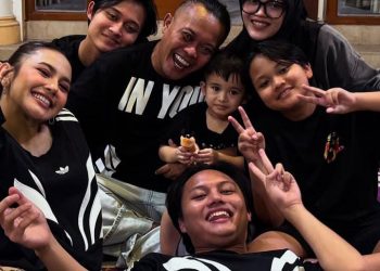 Full Team, Sule Bahagia Tahun Baruan Bersama Kelima Anaknya, Natalie Holscher Titip Adzam Terima Job di Medan
