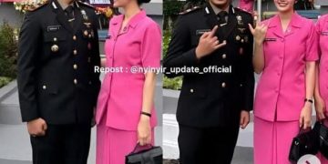 Febby Rastanty Tampil Elegan Kenakan Seragam Bhayangkari