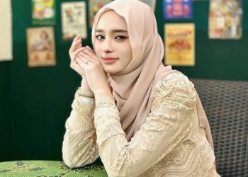 Inara Rusli Umrah, Minta Jodoh yang Bisa Membimbing karena Allah