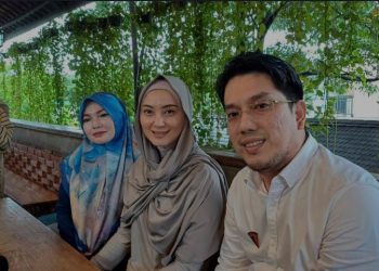 Della Puspita dan Suami Jadi Korban Penipuan Travel Umrah, Namanya Ikut Terseret