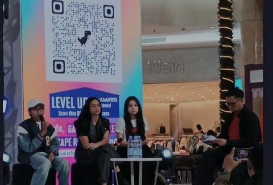 Pemain dan sutradara film Jalan Pulang di acara Jakarta Marketing Week (JakMW) 2025 di Grand Atrium Kota Kasablanka (Kokas),