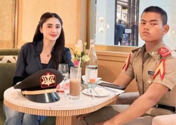 Bukan Panggung, Dewi Persik Pilih Dapur: Ramadan Jadi Momen Intim Ibu dan Putra Taruna