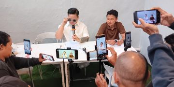 Jasa Palsu, Uang Asli: Ade Ratnasari Jadi Korban Terjebak Janji Manis