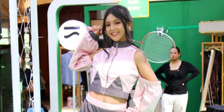 Renata Dvika Tampil Percaya Diri di Illuma Trunkshow 2026