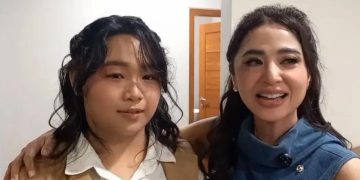 Gadis Duet Bareng Dewi Perssik Ternyata Keponakannya Sendiri