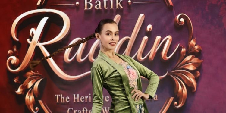 Pernah Tampil di New York, Selvia Zhang Tetap Bangga Angkat Kebaya Karya Desainer Lokal